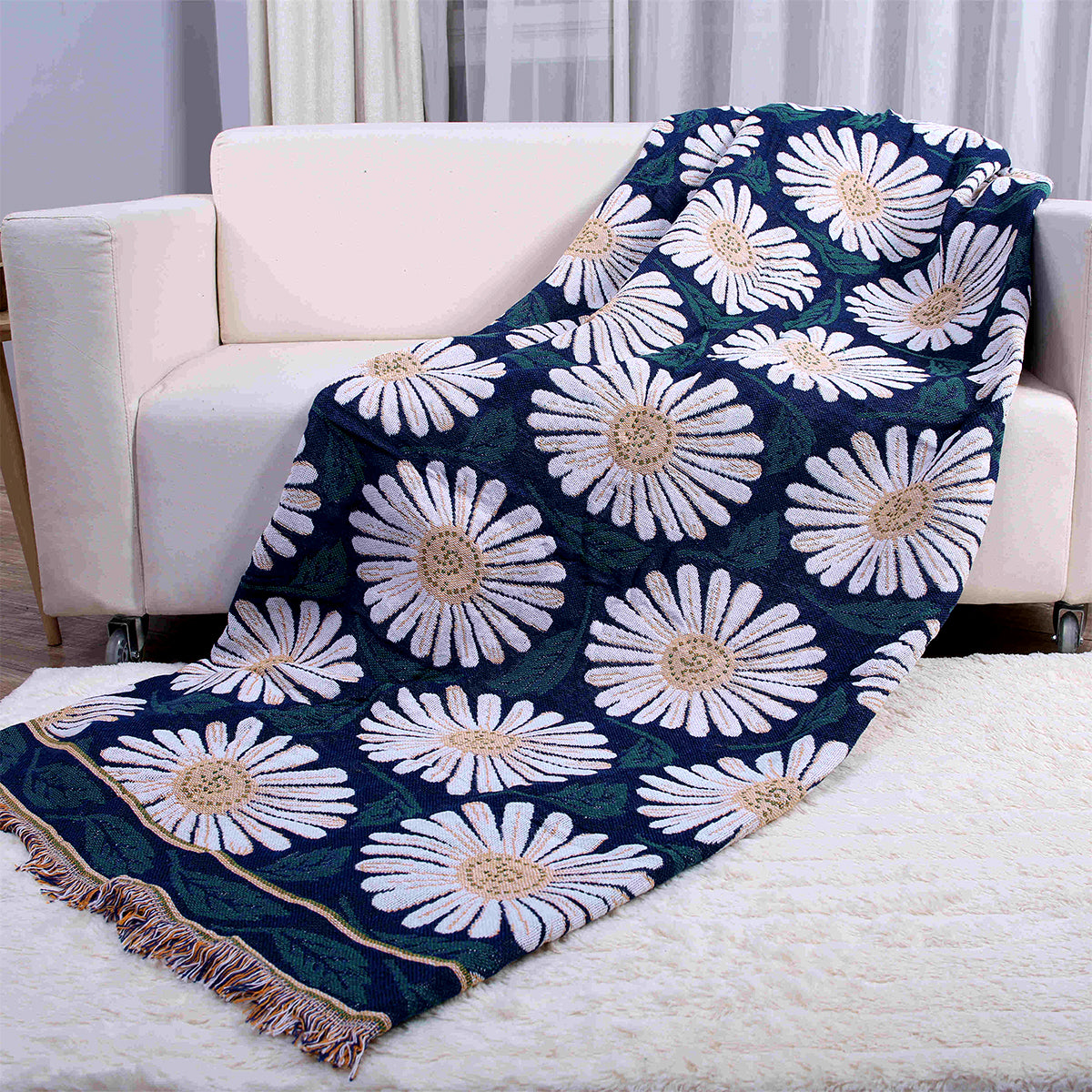 Cotton-Poly Daisy Woven Blanket