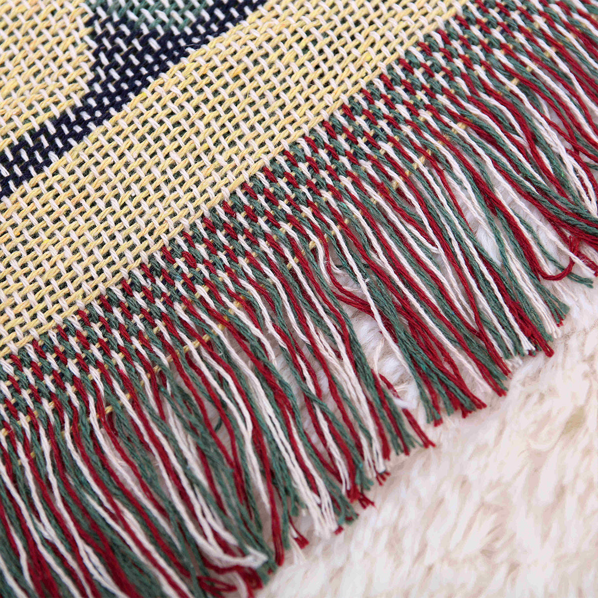Geometric Jacquard Woven Blanket