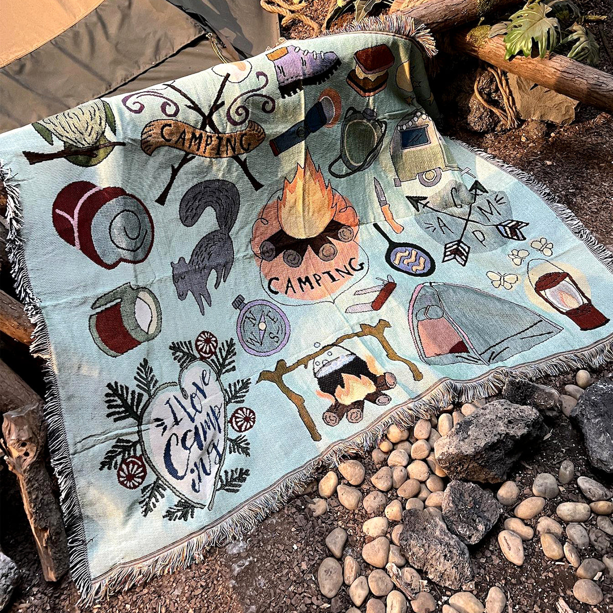 Cute Cartoon Pattern Woven Blanket