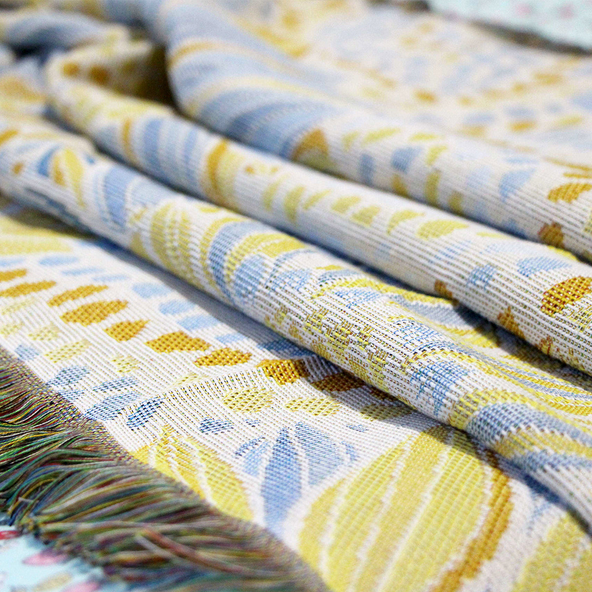 Floral Vintage Woven Blanket