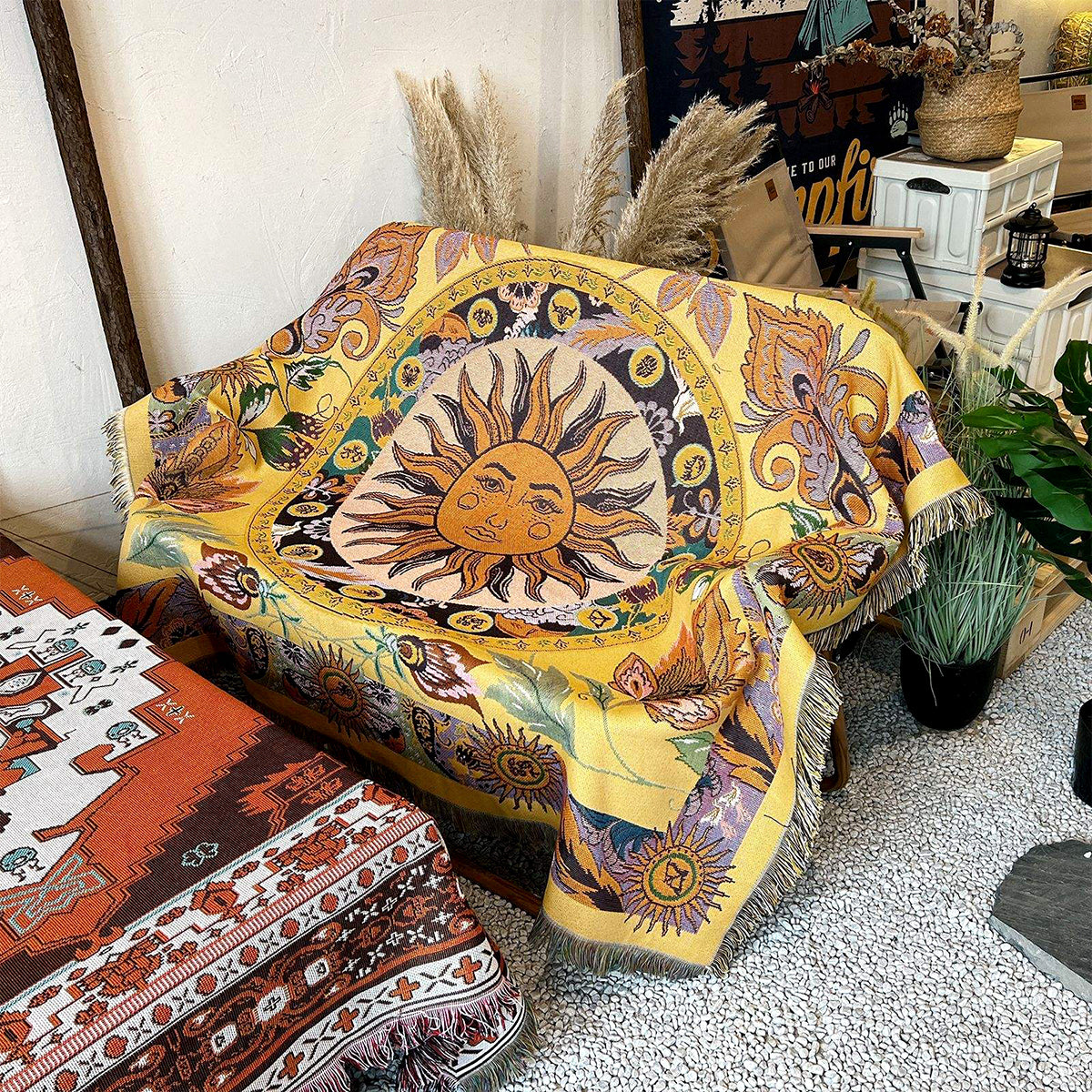 Cozy Threaded Woven Blanket