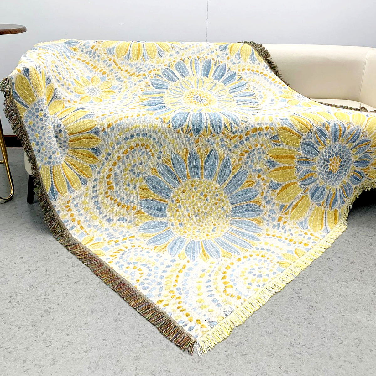 Floral Vintage Woven Blanket