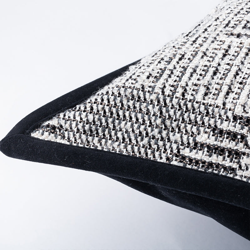 Irregular Pattern Pillow Cover