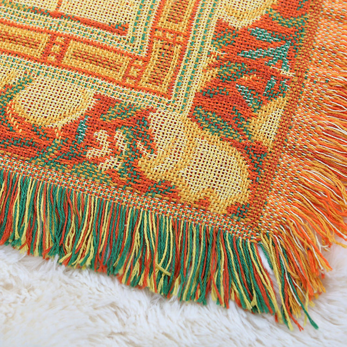 Polyester-Cotton Blend Sofa Blanket