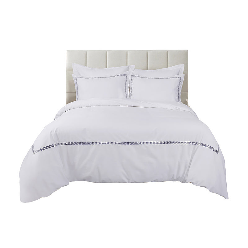 Cotton White Bedding Set (4 Pieces)