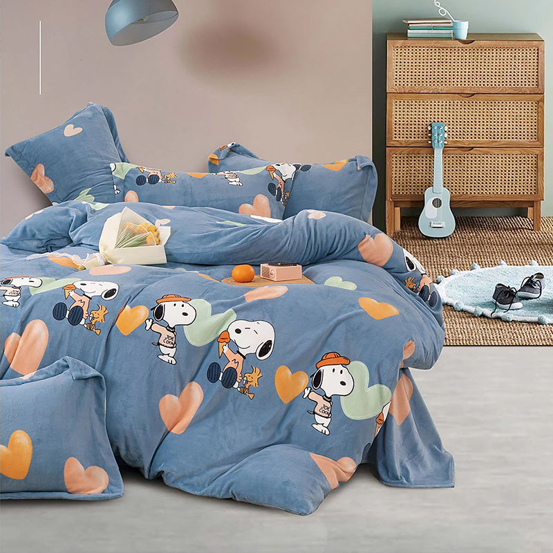 Soft and Cozy Flannel 4-Piece Bedding Set