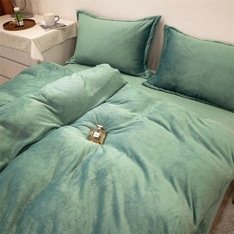 Flannel 4-Piece Bedding Set