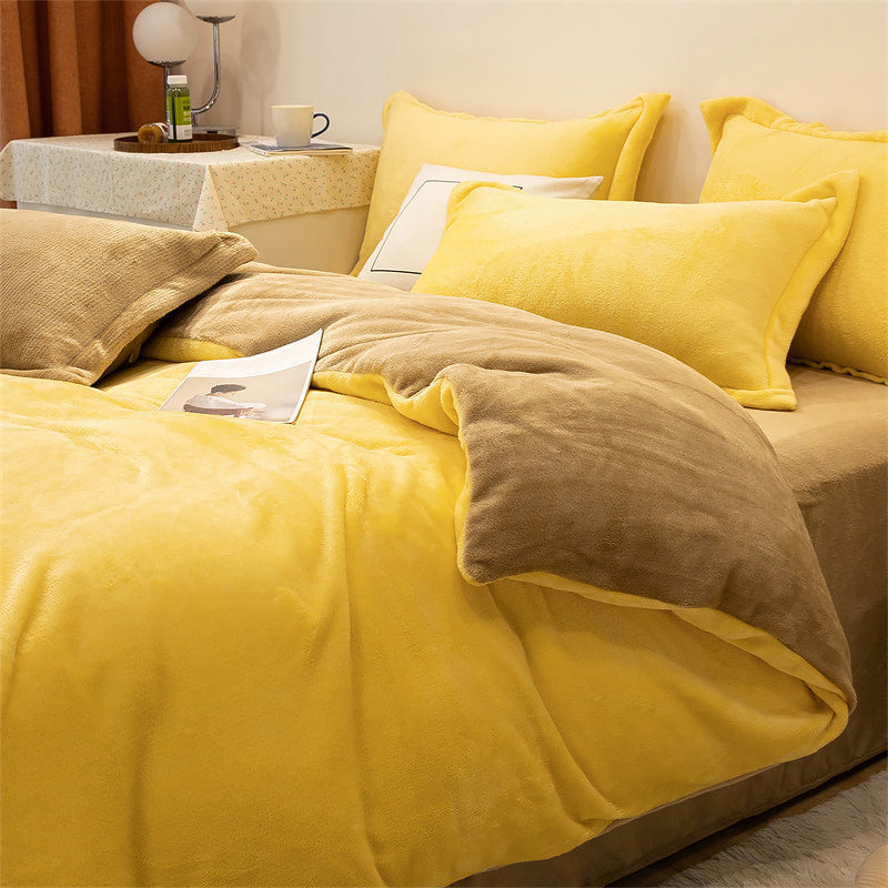 Flannel 4-Piece Bedding Set