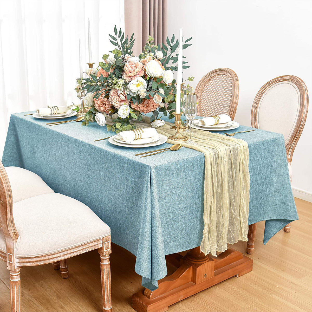 Wrinkle-Resistant Polyester Tablecloth with Linen Texture