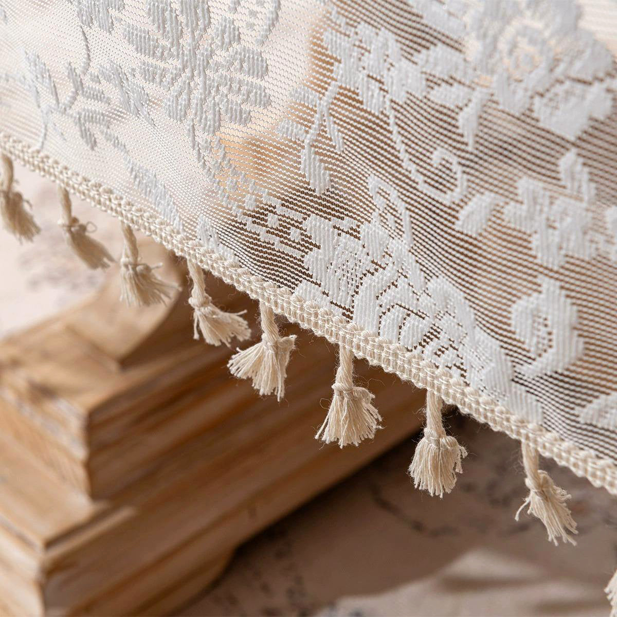 Lace Edge Knitted Tablecloth